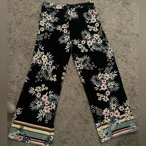 Floral Roz & Ali pants - Picture 9 of 9